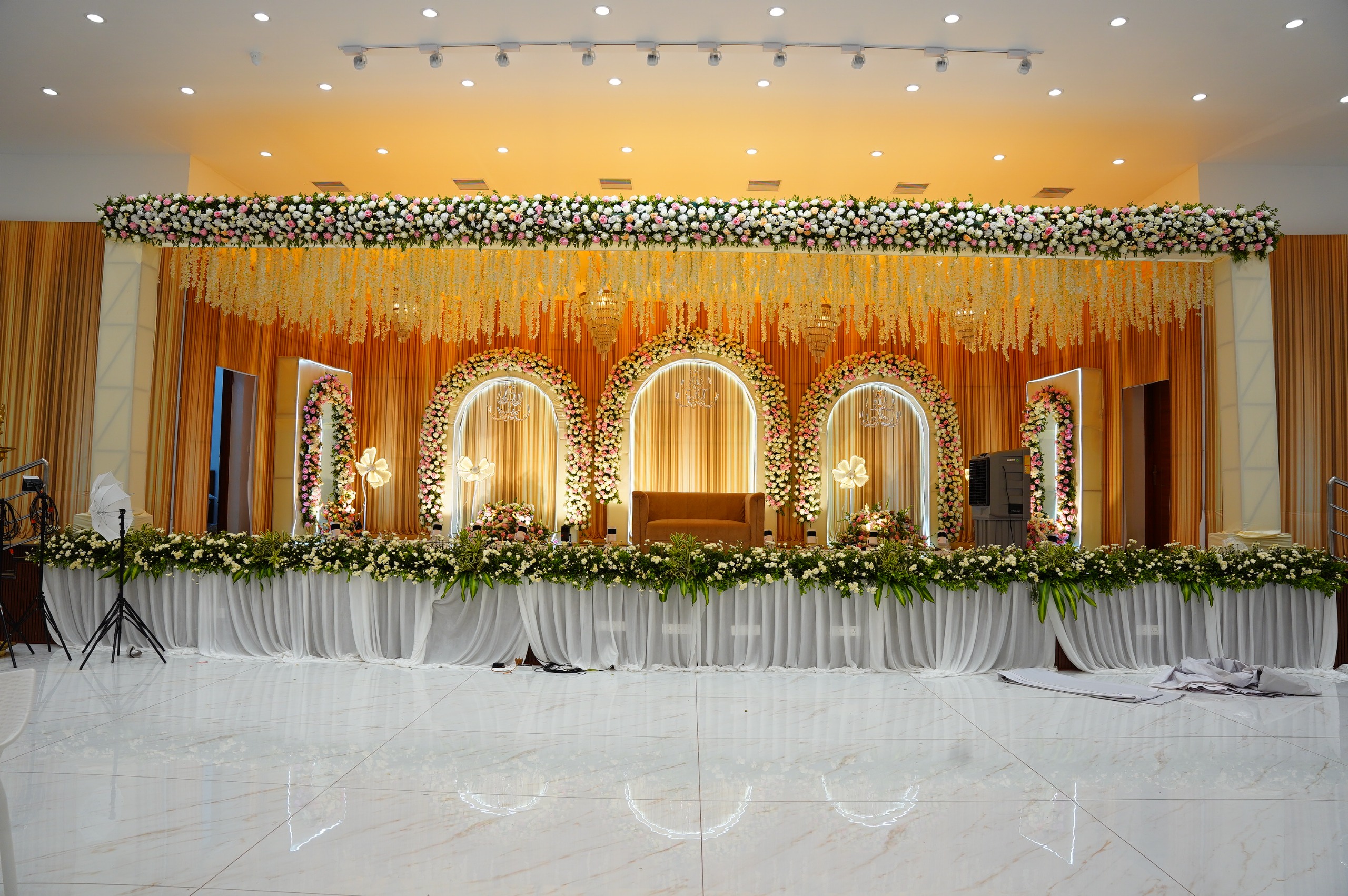 SLV event stage